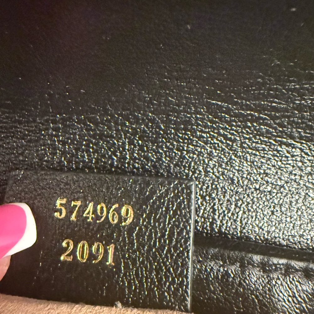 Gucci Mini GG Marmont Calfskin Leather Crossbody shoulder Bag Limited Edition - Picture 5 of 17
